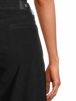 Aada-vakosamettihousut