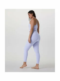 All The Feels -treenitrikoot