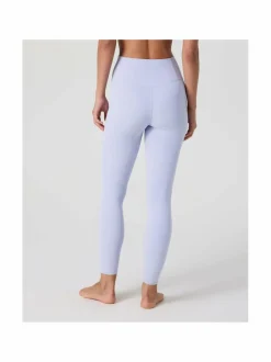 All The Feels -treenitrikoot