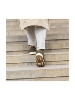 ASTERI Naisten GORE-TEX® sneakerit