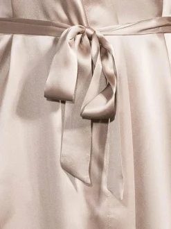 Audrey-silkkiaamutakki