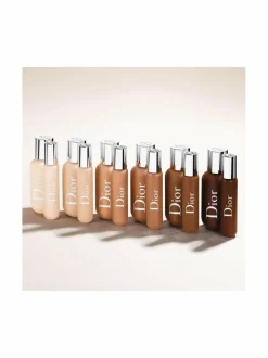 BACKSTAGE CONCEALER -peitevoide