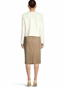 Balia Chanel look -jakku