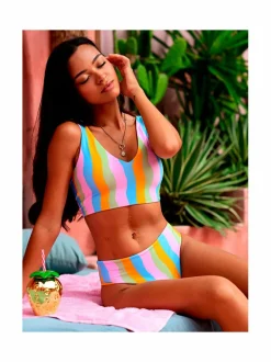 Bay Playa -bikinialaosa