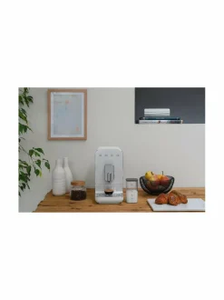 BCC13BLMEU- täysautomaattinen kahvikone ja maidonvaahdotin