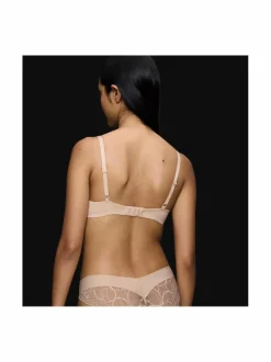 Body Make-Up Illusion -pitsirintaliivit