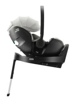Britax Baby-Safe Pro turvakaukalo ja Vario Base 5Z telakka