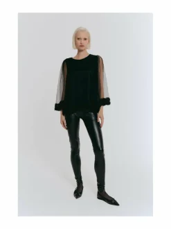 Carisma Rose -pusero