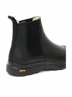 Chelsea Vibram -nahkanilkkurit