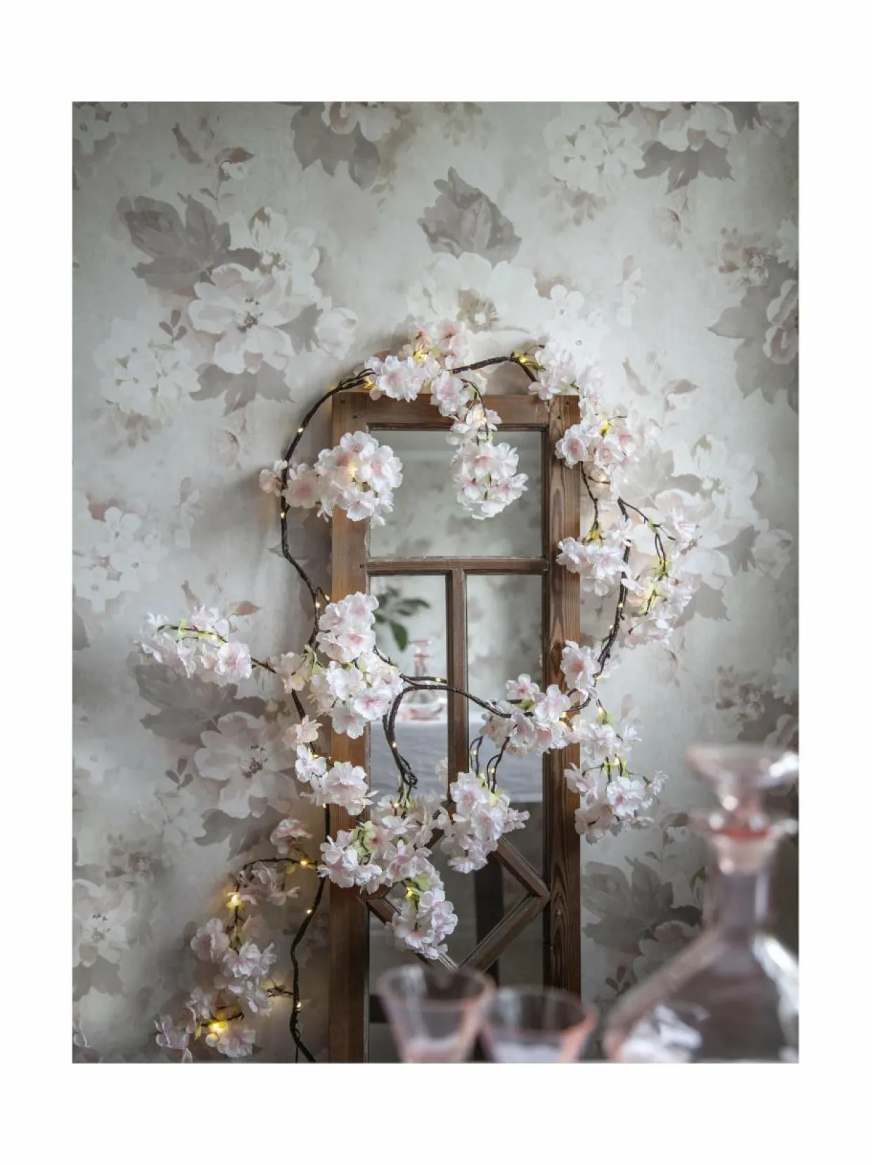 Cherryflower- paristokäyttöinen valoköynnös 180 x 6 x 6 cm