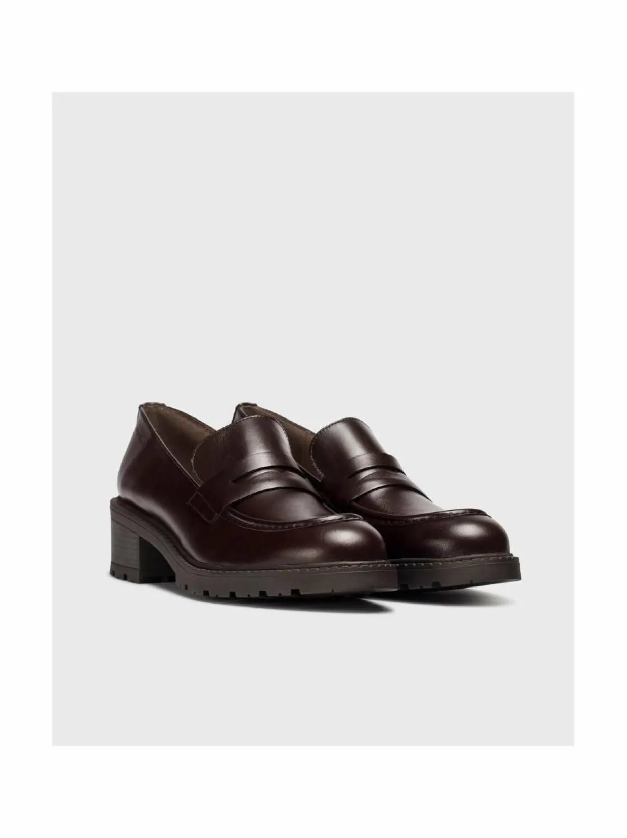 Chunky Sole Mid Heel -nahkaloaferit