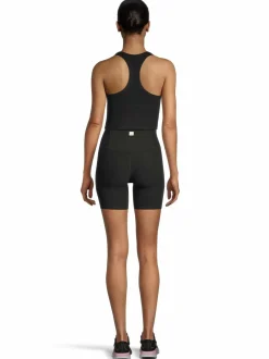 Clean Elevation -shortsit