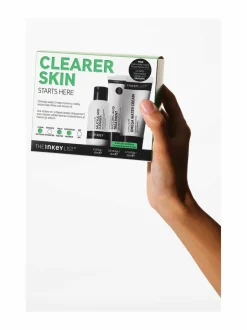 Clearer Skin Starts Here -ihonhoitopakkaus