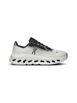 Cloudtilt-urheilukengät