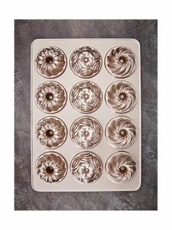 Contoura Violet Baking Tray -kakkuvuoka