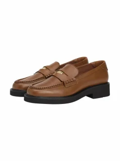 Crest Squarish Penny -loaferit