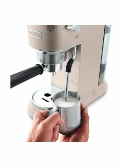 Dedica Arte -espressokeitin