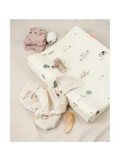 Done by Deer Tiny Farm hoitoalusta