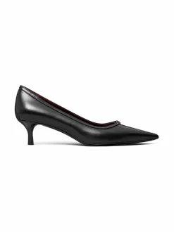 Double T Kitten Heel Pump -nahkakengät
