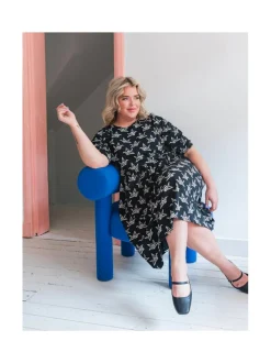 Elisabet mekko, Origami Swan