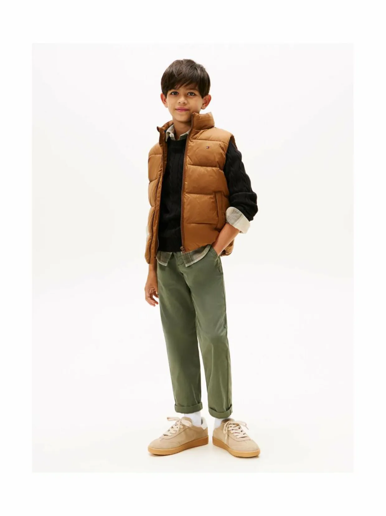 Essential-toppaliivi