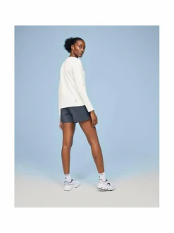 Essential-treenishortsit