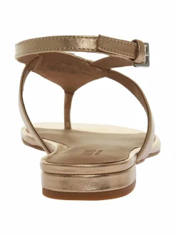 Everley-varvassandaalit