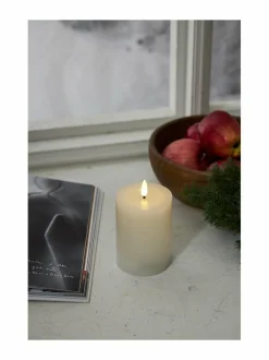 Flamme Flow LED -kynttilä 7,5 x 7,5 x 12,5 cm