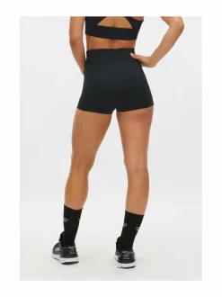 Flattering Curved Hotpants -lyhyet treenitrikoot