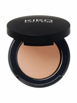 Full Coverage Concealer -peitevoide