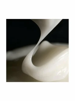 Gold Lust Restorative Night Crème -elvyttävä yövoide