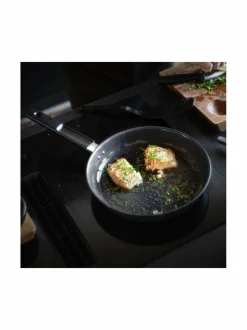 Hard Face -paistinpannu ⌀28 cm