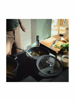 Hard Face Sauté -paistinpannu kannella