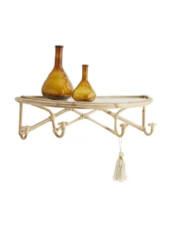 Hylly ripustuskoukuilla