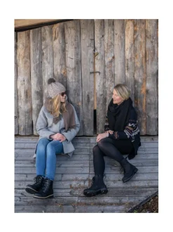 KARA Naisten GORE-TEX® maihari