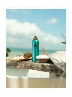 Karma Foaming Shower Gel -vaahtoava suihkugeeli 200 ml