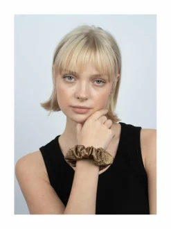 Kelly Crystal -hiusdonitsi