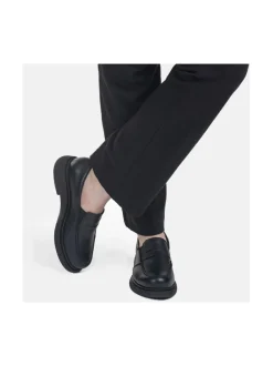 KREPPI Naisten loaferit