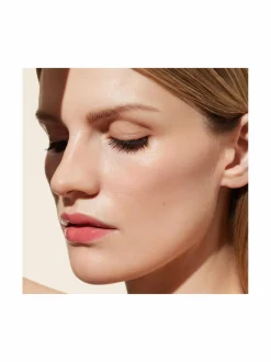 Lash Volumiser Mascara 38°C -ripsiväri 10 ml