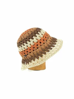 Layla-virkattu hattu