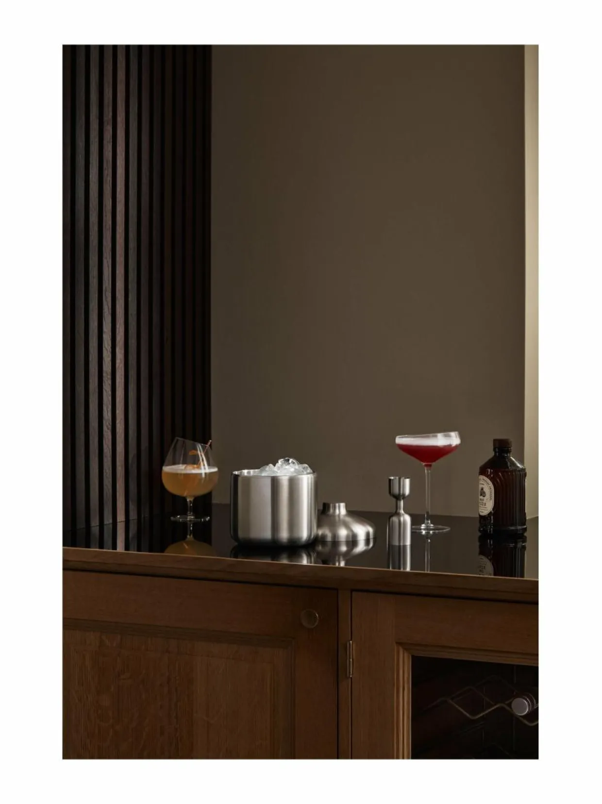 Liquid Lounge - jääastia jääpalakauhalla