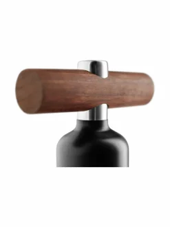 Liquid Lounge -viinipullonavaaja