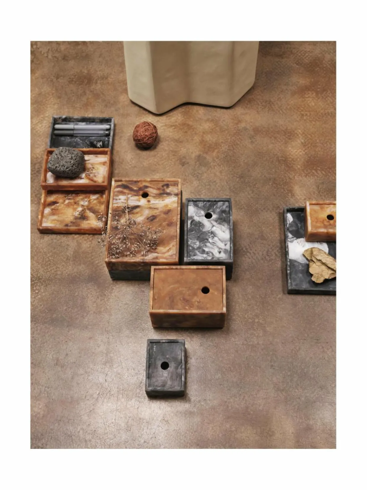 Mist-säilytystarjotin