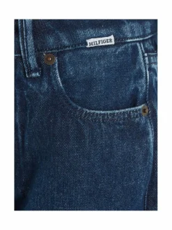 Modern Straight Label -farkut