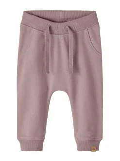 NbnTakki-collegehousut