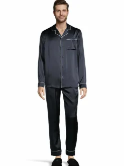 Neal -silkkipyjama lahjapakkauksessa