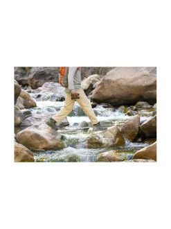 Nikon Prostaff P3 8x42 -kiikarit