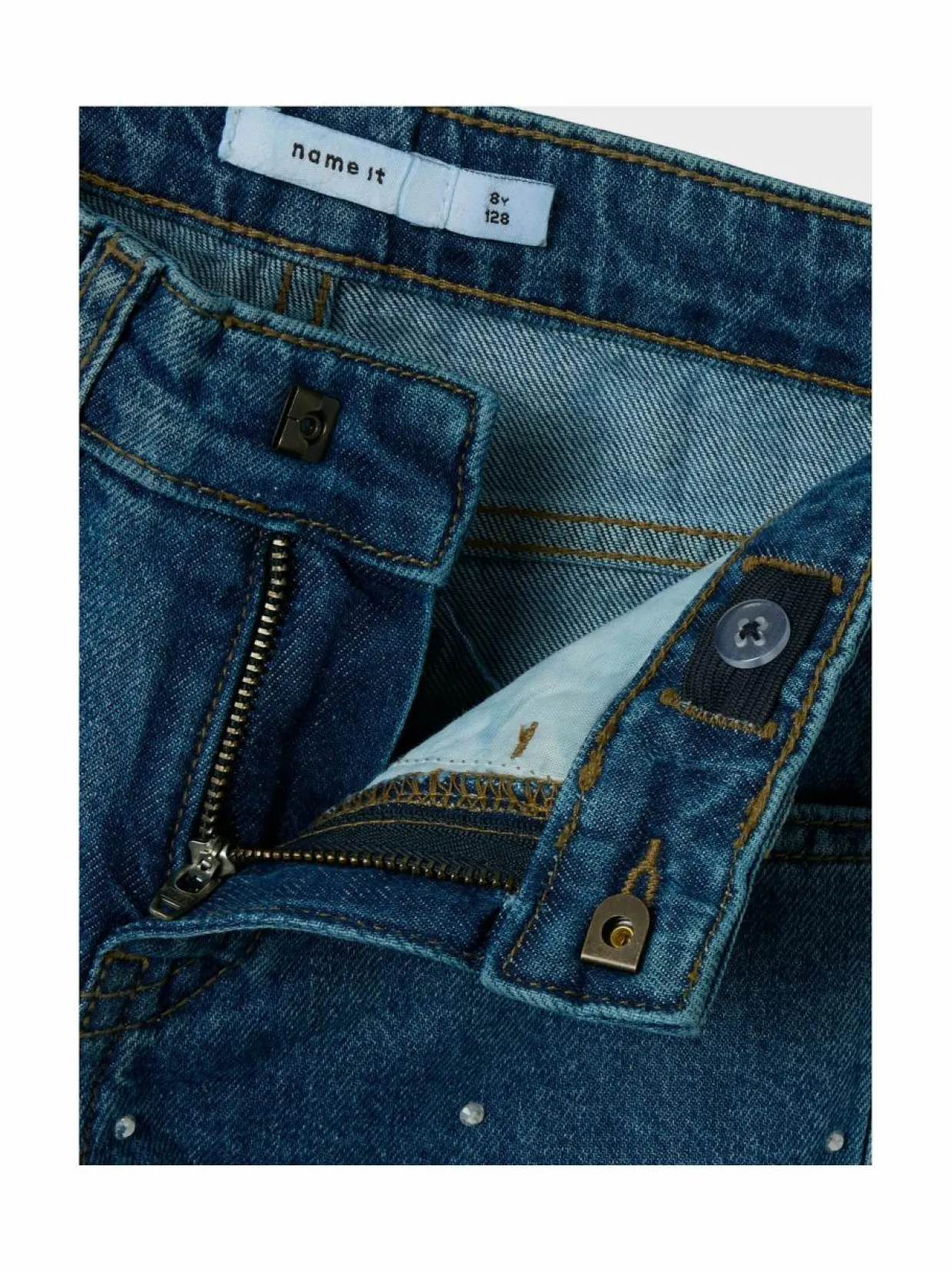 NkfRose-farkut strassikoristeilla