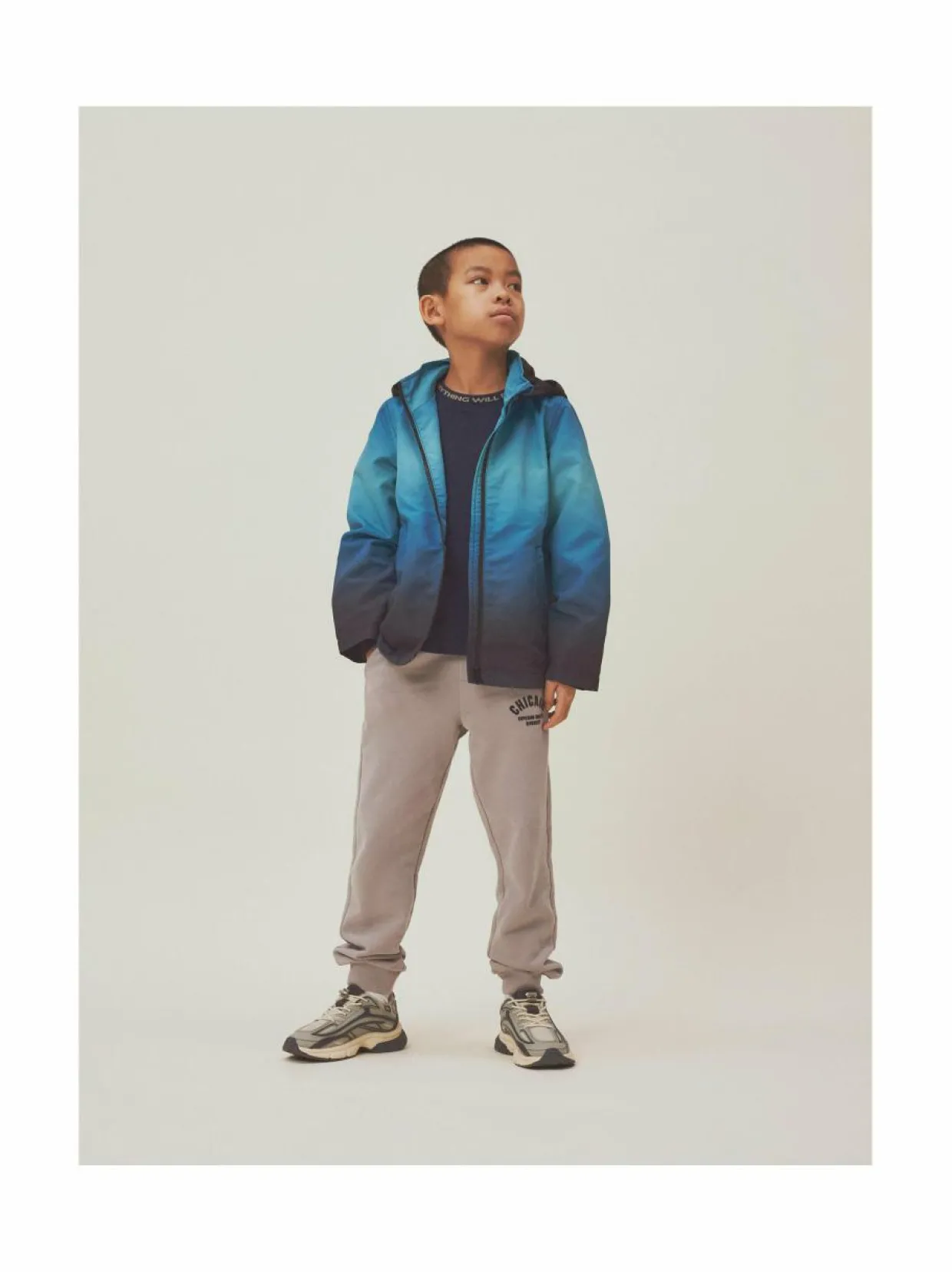 NkmBifinn-collegehousut