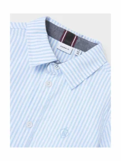 NkmNewsa- lyhythihainen kauluspaita